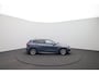 BMW 1-Serie 118i Business Edition Stoel- en Stuurverwarming | Sportstoelen Leer/Stof | Climate Control | Digitaal Dashboard | Apple Carplay/Android Auto|telefoonintegratie premium | Cruise control | DAB ontvanger