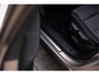 Volvo XC40 1.5 T4 Plug-in hybrid Core Bright | Camera | Carplay | LED