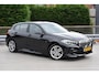 BMW 1-Serie 118i 136PK High Executive | ACC | Achteruitrijcamera | Climate Control | M-pakket | Head-up display | Stoelverwarming voor