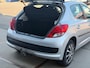 Peugeot 207 1.4 VTi X-line/ 5drs/ nap/ 1jaar apk/ goede onderhoud/ airco/ zeer nette auto.