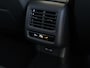 Volkswagen T-Roc Life First Edition 1.5 eTSI 116 PK | Trekhaak | Stuur & Stoelverwarming | Navigatie |