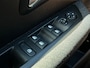 Peugeot 208 1.2 PureTech 75 Style | Navigatie | Parkeersensoren achter | Cruise control | DAB |