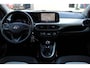 Hyundai i10 1.0 Premium TwoTone Full Option! + Trekhaak "RIJKLAARPRIJS"