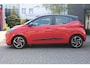 Hyundai i10 1.0 Premium TwoTone Full Option! + Trekhaak "RIJKLAARPRIJS"