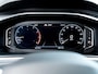Volkswagen T-Roc 1.0 TSI Life Business | Stoelverwarming | Navigatie | Virtual Cockpit | Climate Control | LED Koplampen | Apple Carplay | Android Auto | Lichtmetalen Velgen | Lapiz Blauw |