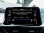Volkswagen T-Roc 1.0 TSI Life Business | Stoelverwarming | Navigatie | Virtual Cockpit | Climate Control | LED Koplampen | Apple Carplay | Android Auto | Lichtmetalen Velgen | Lapiz Blauw |