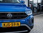 Volkswagen T-Roc 1.0 TSI Life Business | Stoelverwarming | Navigatie | Virtual Cockpit | Climate Control | LED Koplampen | Apple Carplay | Android Auto | Lichtmetalen Velgen | Lapiz Blauw |