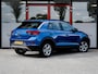 Volkswagen T-Roc 1.0 TSI Life Business | Stoelverwarming | Navigatie | Virtual Cockpit | Climate Control | LED Koplampen | Apple Carplay | Android Auto | Lichtmetalen Velgen | Lapiz Blauw |