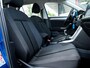 Volkswagen T-Roc 1.0 TSI Life Business | Stoelverwarming | Navigatie | Virtual Cockpit | Climate Control | LED Koplampen | Apple Carplay | Android Auto | Lichtmetalen Velgen | Lapiz Blauw |