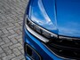 Volkswagen T-Roc 1.0 TSI Life Business | Stoelverwarming | Navigatie | Virtual Cockpit | Climate Control | LED Koplampen | Apple Carplay | Android Auto | Lichtmetalen Velgen | Lapiz Blauw |