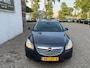 Opel Insignia Sports Tourer 1.6 T Edition - RIJDT & SCHAKELT GOED - APK 02/27 - AIRCO - INRUIL MOG!