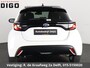 Toyota Yaris 1.5 Hybrid Active Sport | Stoelverwarming | Navigatie | Camera | Apple Carplay & AndroidAUTO |