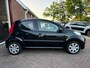 Peugeot 107 1.0-12V 5-DRS AIRCO/CV/RADIO/RIJKLAAR! NIEUWE APK KEURING