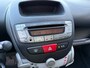 Peugeot 107 1.0-12V 5-DRS AIRCO/CV/RADIO/RIJKLAAR! NIEUWE APK KEURING