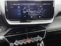 Peugeot 2008 1.2 Hybrid 145pk GT Automaat | Climate Control | Navigatie | Camera | Cruise Control | Parkeersensoren Voor + Achter | Dodehoek Detectie | LED Lampen | Keyless Entry/Start | Sportstuur | Apple Carplay/Android Auto |