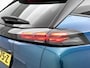 Peugeot 2008 1.2 Hybrid 145pk GT Automaat | Climate Control | Navigatie | Camera | Cruise Control | Parkeersensoren Voor + Achter | Dodehoek Detectie | LED Lampen | Keyless Entry/Start | Sportstuur | Apple Carplay/Android Auto |