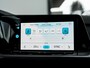 Volkswagen Golf 1.5 TSI Life | Navigatie | Stoelverwarming | IQ Light | Stuurwiel Verwarmd | Achteruitrijcamera | 3 Zone - Climate Control | Stoelverwarming | AppleCarplay | AndroidAuto | Lichtmetalen Velgen | LED Koplampen | Parelmoer Lak |