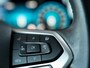 Volkswagen Golf 1.5 TSI Life | Navigatie | Stoelverwarming | IQ Light | Stuurwiel Verwarmd | Achteruitrijcamera | 3 Zone - Climate Control | Stoelverwarming | AppleCarplay | AndroidAuto | Lichtmetalen Velgen | LED Koplampen | Parelmoer Lak |