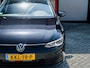 Volkswagen Golf 1.5 TSI Life | Navigatie | Stoelverwarming | IQ Light | Stuurwiel Verwarmd | Achteruitrijcamera | 3 Zone - Climate Control | Stoelverwarming | AppleCarplay | AndroidAuto | Lichtmetalen Velgen | LED Koplampen | Parelmoer Lak |
