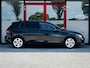 Volkswagen Golf 1.5 TSI Life | Navigatie | Stoelverwarming | IQ Light | Stuurwiel Verwarmd | Achteruitrijcamera | 3 Zone - Climate Control | Stoelverwarming | AppleCarplay | AndroidAuto | Lichtmetalen Velgen | LED Koplampen | Parelmoer Lak |