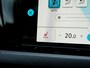 Volkswagen Golf 1.5 TSI Life | Navigatie | Stoelverwarming | IQ Light | Stuurwiel Verwarmd | Achteruitrijcamera | 3 Zone - Climate Control | Stoelverwarming | AppleCarplay | AndroidAuto | Lichtmetalen Velgen | LED Koplampen | Parelmoer Lak |