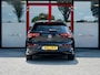 Volkswagen Golf 1.5 TSI Life | Navigatie | Stoelverwarming | IQ Light | Stuurwiel Verwarmd | Achteruitrijcamera | 3 Zone - Climate Control | Stoelverwarming | AppleCarplay | AndroidAuto | Lichtmetalen Velgen | LED Koplampen | Parelmoer Lak |