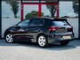 Volkswagen Golf 1.5 TSI Life | Navigatie | Stoelverwarming | IQ Light | Stuurwiel Verwarmd | Achteruitrijcamera | 3 Zone - Climate Control | Stoelverwarming | AppleCarplay | AndroidAuto | Lichtmetalen Velgen | LED Koplampen | Parelmoer Lak |