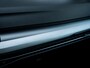 Volkswagen Golf 1.5 TSI Life | Navigatie | Stoelverwarming | IQ Light | Stuurwiel Verwarmd | Achteruitrijcamera | 3 Zone - Climate Control | Stoelverwarming | AppleCarplay | AndroidAuto | Lichtmetalen Velgen | LED Koplampen | Parelmoer Lak |