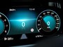 Volkswagen Golf 1.5 TSI Life | Navigatie | Stoelverwarming | IQ Light | Stuurwiel Verwarmd | Achteruitrijcamera | 3 Zone - Climate Control | Stoelverwarming | AppleCarplay | AndroidAuto | Lichtmetalen Velgen | LED Koplampen | Parelmoer Lak |