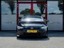 Volkswagen Golf 1.5 TSI Life | Navigatie | Stoelverwarming | IQ Light | Stuurwiel Verwarmd | Achteruitrijcamera | 3 Zone - Climate Control | Stoelverwarming | AppleCarplay | AndroidAuto | Lichtmetalen Velgen | LED Koplampen | Parelmoer Lak |