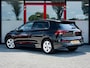 Volkswagen Golf 1.5 TSI Life | Navigatie | Stoelverwarming | IQ Light | Stuurwiel Verwarmd | Achteruitrijcamera | 3 Zone - Climate Control | Stoelverwarming | AppleCarplay | AndroidAuto | Lichtmetalen Velgen | LED Koplampen | Parelmoer Lak |
