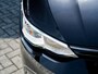 Volkswagen Golf 1.5 TSI Life | Navigatie | Stoelverwarming | IQ Light | Stuurwiel Verwarmd | Achteruitrijcamera | 3 Zone - Climate Control | Stoelverwarming | AppleCarplay | AndroidAuto | Lichtmetalen Velgen | LED Koplampen | Parelmoer Lak |