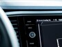 Volkswagen T-Roc 1.0 TSI Style | Camera | Origineel NL | 2e Eigenaar | Navigatie | Adaptieve Cruise Control | Climate Control | Privacy Glas | Parkeersensoren | Apple Carplay | Android Auto | Metallic Lak | Lichtmetalen Velgen | All Season Banden |