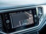 Volkswagen T-Roc 1.0 TSI Style | Camera | Origineel NL | 2e Eigenaar | Navigatie | Adaptieve Cruise Control | Climate Control | Privacy Glas | Parkeersensoren | Apple Carplay | Android Auto | Metallic Lak | Lichtmetalen Velgen | All Season Banden |