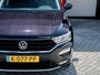 Volkswagen T-Roc 1.0 TSI Style | Camera | Origineel NL | 2e Eigenaar | Navigatie | Adaptieve Cruise Control | Climate Control | Privacy Glas | Parkeersensoren | Apple Carplay | Android Auto | Metallic Lak | Lichtmetalen Velgen | All Season Banden |