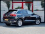 Volkswagen T-Roc 1.0 TSI Style | Camera | Origineel NL | 2e Eigenaar | Navigatie | Adaptieve Cruise Control | Climate Control | Privacy Glas | Parkeersensoren | Apple Carplay | Android Auto | Metallic Lak | Lichtmetalen Velgen | All Season Banden |