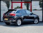 Volkswagen T-Roc 1.0 TSI Style | Camera | Origineel NL | 2e Eigenaar | Navigatie | Adaptieve Cruise Control | Climate Control | Privacy Glas | Parkeersensoren | Apple Carplay | Android Auto | Metallic Lak | Lichtmetalen Velgen | All Season Banden |