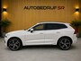 Volvo XC60 2.0 T5 AWD R-Design Panoramadak! Elektrische Stoelen! Camera! Alcantara! Nap!