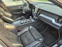 Volvo XC60 2.0 T5 AWD R-Design Panoramadak! Elektrische Stoelen! Camera! Alcantara! Nap!