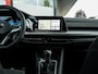 Volkswagen Golf 1.5 TSI Style | Head Up | Stoelverwarming | ErgoActive | Camera | Adaptieve Cruise Control | Memory Seat | Navigatie | Apple Carplay | Android Auto | Keyless Entry | 17'' Lichtmetalen Velgen |