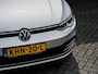 Volkswagen Golf 1.5 TSI Style | Head Up | Stoelverwarming | ErgoActive | Camera | Adaptieve Cruise Control | Memory Seat | Navigatie | Apple Carplay | Android Auto | Keyless Entry | 17'' Lichtmetalen Velgen |