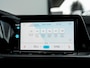Volkswagen Golf 1.5 TSI Style | Head Up | Stoelverwarming | ErgoActive | Camera | Adaptieve Cruise Control | Memory Seat | Navigatie | Apple Carplay | Android Auto | Keyless Entry | 17'' Lichtmetalen Velgen |