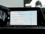 Volkswagen Golf 1.5 TSI Style | Head Up | Stoelverwarming | ErgoActive | Camera | Adaptieve Cruise Control | Memory Seat | Navigatie | Apple Carplay | Android Auto | Keyless Entry | 17'' Lichtmetalen Velgen |