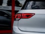 Volkswagen Golf 1.5 TSI Style | Head Up | Stoelverwarming | ErgoActive | Camera | Adaptieve Cruise Control | Memory Seat | Navigatie | Apple Carplay | Android Auto | Keyless Entry | 17'' Lichtmetalen Velgen |