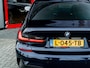 BMW 3-Serie 320e Business Edition Plus M Sport | Origineel NL | 2e Eigenaar | Rundleder | M-Sport pakket | Stoelverwarming | Laser LED | 19'' Lichtmetalen Velgen | LED Koplampen | Virtual Cockpit | Navigatie | Camera | Cruise Control | Climate Control |