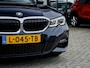 BMW 3-Serie 320e Business Edition Plus M Sport | Origineel NL | 2e Eigenaar | Rundleder | M-Sport pakket | Stoelverwarming | Laser LED | 19'' Lichtmetalen Velgen | LED Koplampen | Virtual Cockpit | Navigatie | Camera | Cruise Control | Climate Control |