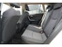 Toyota RAV4 2.5 Hybrid AWD Business Intro