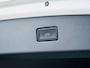 Volkswagen Tiguan 1.5 TSI Elegance | Trekhaak | Achteruitrijcamera | IQ Light Matrix | Navigatie | Stoelverwarming | Stuurwiel Verwarmd | Head-Up Display | Apple Carplay | AndroidAuto | Parkeersensoren |