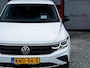 Volkswagen Tiguan 1.5 TSI Elegance | Trekhaak | Achteruitrijcamera | IQ Light Matrix | Navigatie | Stoelverwarming | Stuurwiel Verwarmd | Head-Up Display | Apple Carplay | AndroidAuto | Parkeersensoren |