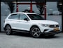 Volkswagen Tiguan 1.5 TSI Elegance | Trekhaak | Achteruitrijcamera | IQ Light Matrix | Navigatie | Stoelverwarming | Stuurwiel Verwarmd | Head-Up Display | Apple Carplay | AndroidAuto | Parkeersensoren |